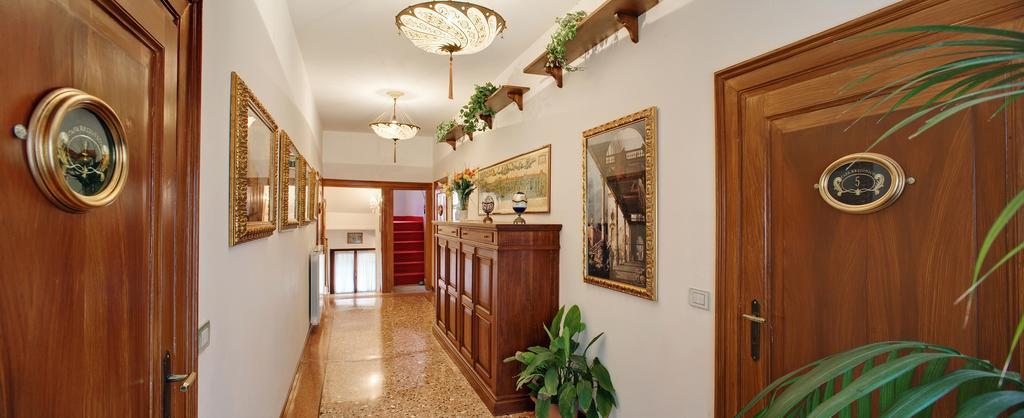 Bed and Breakfast Casa Rezzonico Benátky Exteriér fotografie